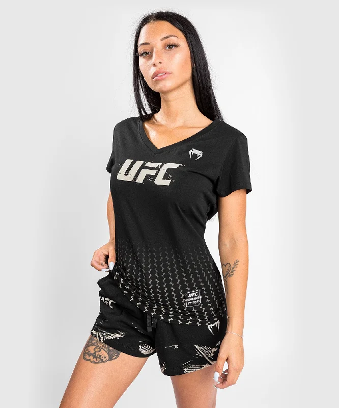 UFC Venum Authentic Fight Week Women’s 2.0 Short Sleeve T-Shirt - Black