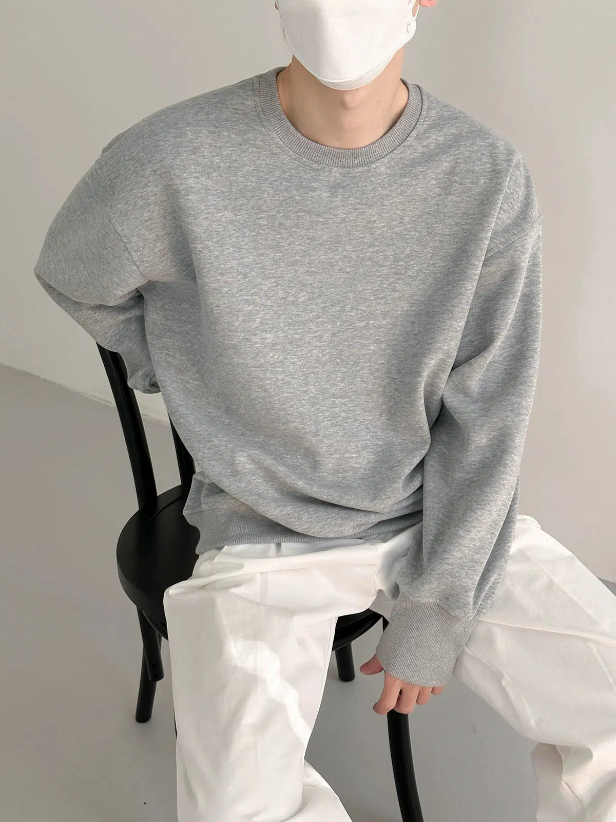 Solid Color Round Neck Sweatshirt