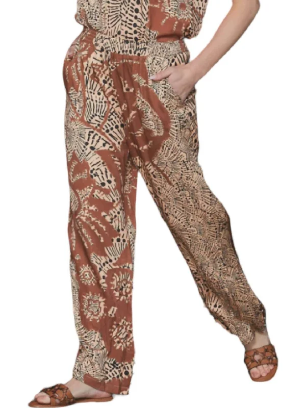 Ubine Trousers In Apricot